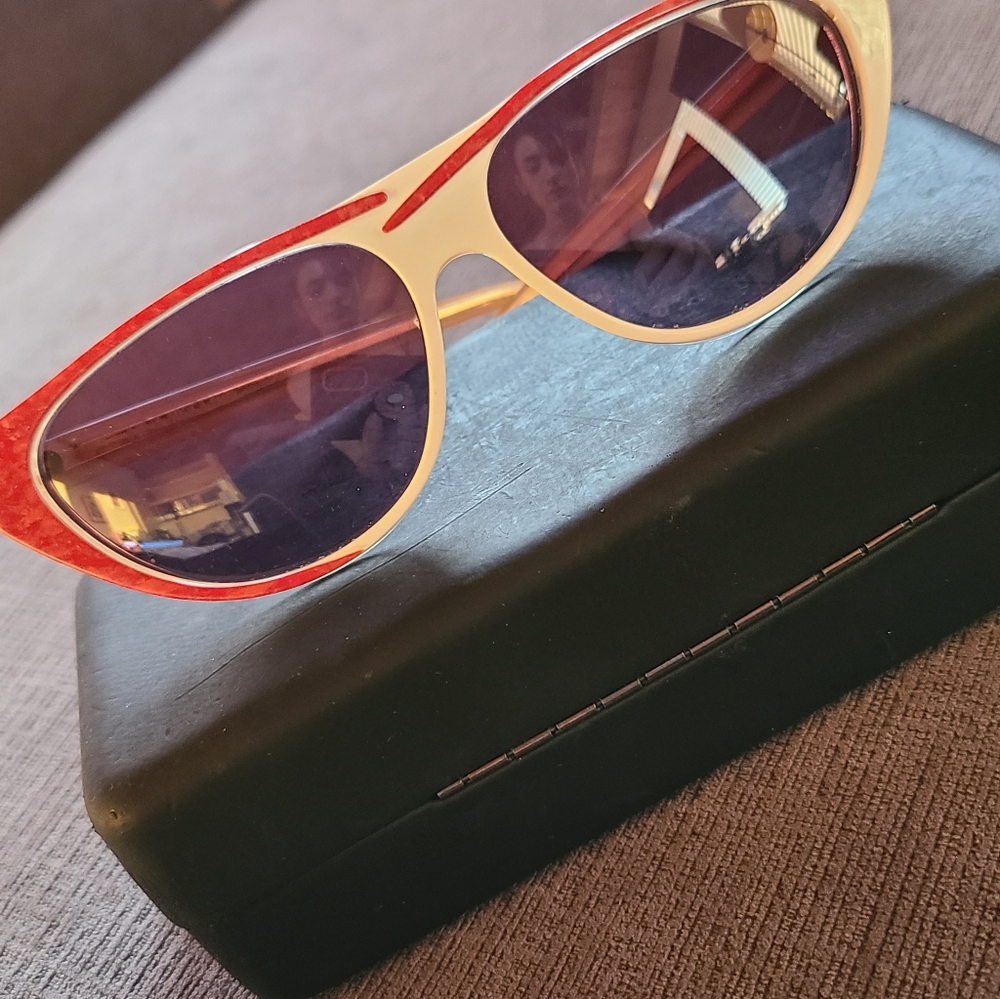 Nina Ricci sunglasses